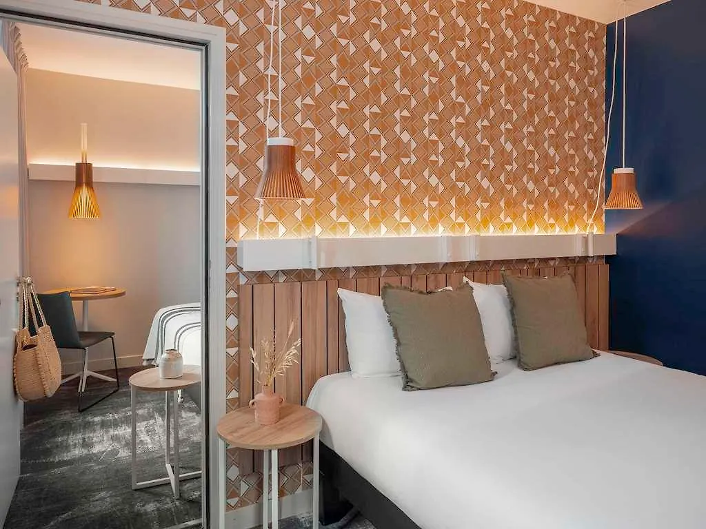 Ibis Paris Gare Montparnasse Catalogne Hotel