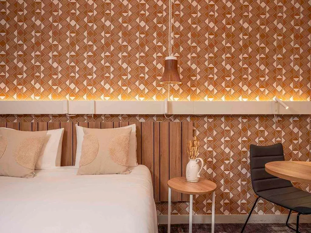 Ibis Paris Gare Montparnasse Catalogne Hotel