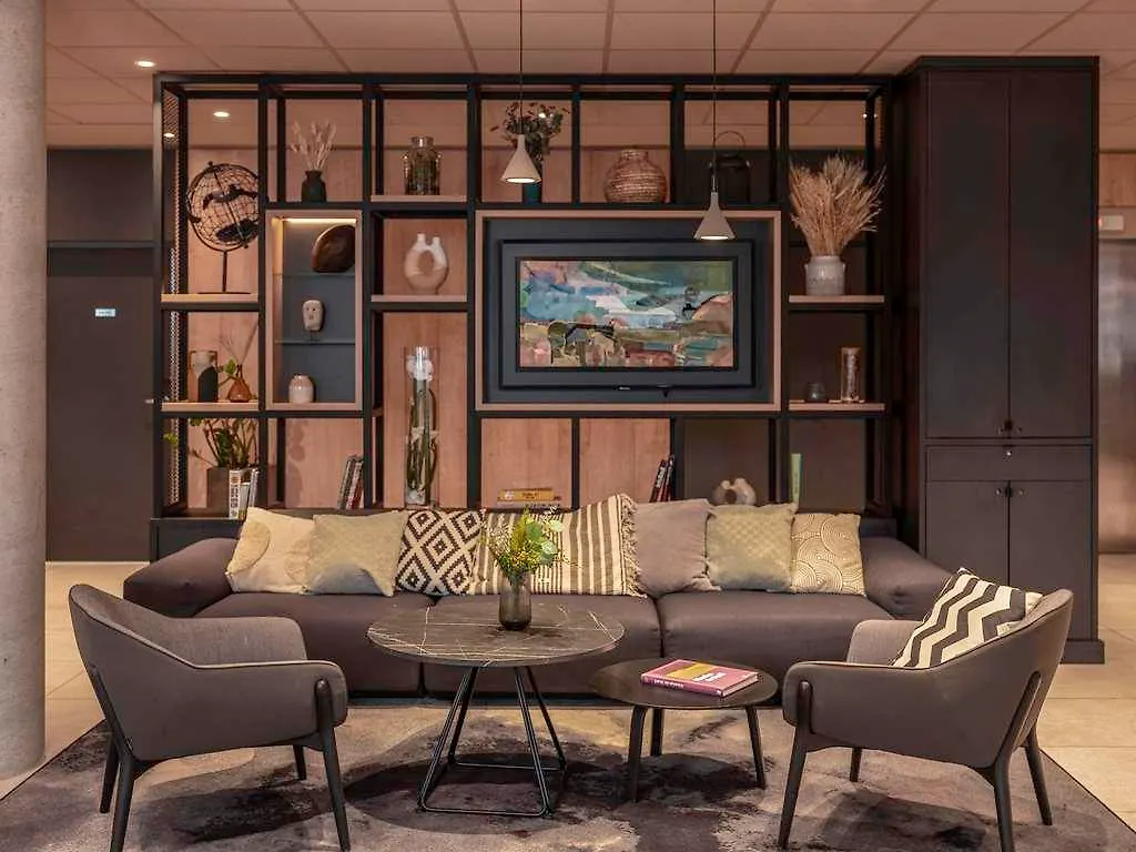 Ibis Paris Gare Montparnasse Catalogne Hotel