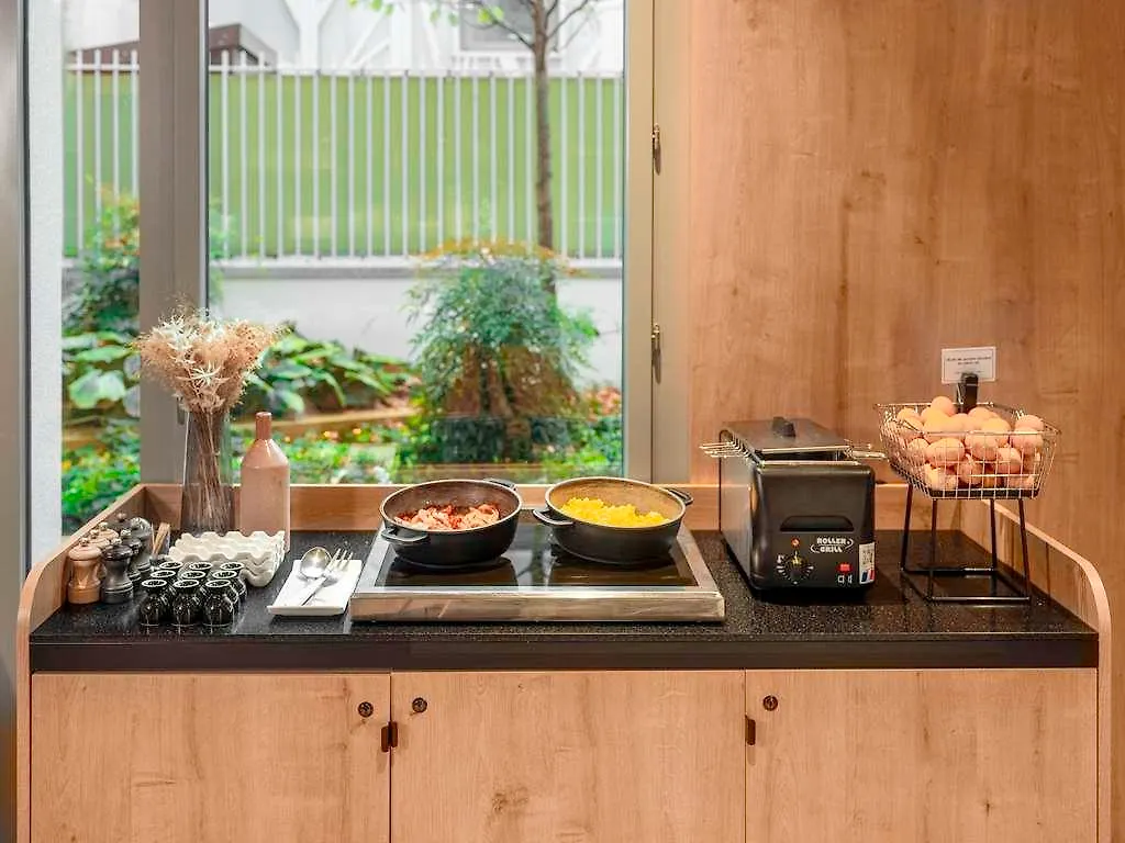 Ibis Paris Gare Montparnasse Catalogne Hotel