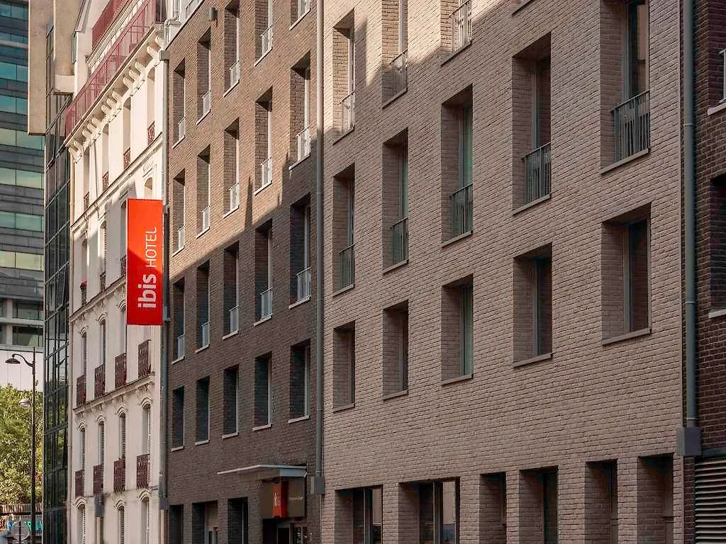 Ibis Paris Gare Montparnasse Catalogne Hotel France