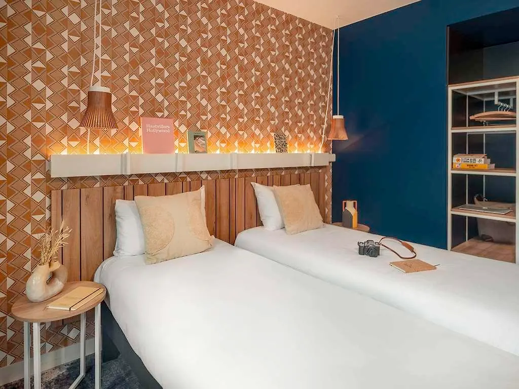 Ibis Paris Gare Montparnasse Catalogne Hotel 0*,  France