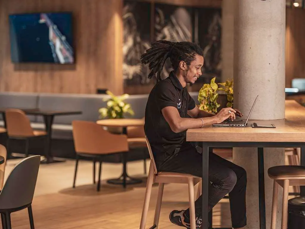 Ibis Paris Gare Montparnasse Catalogne Hotel France